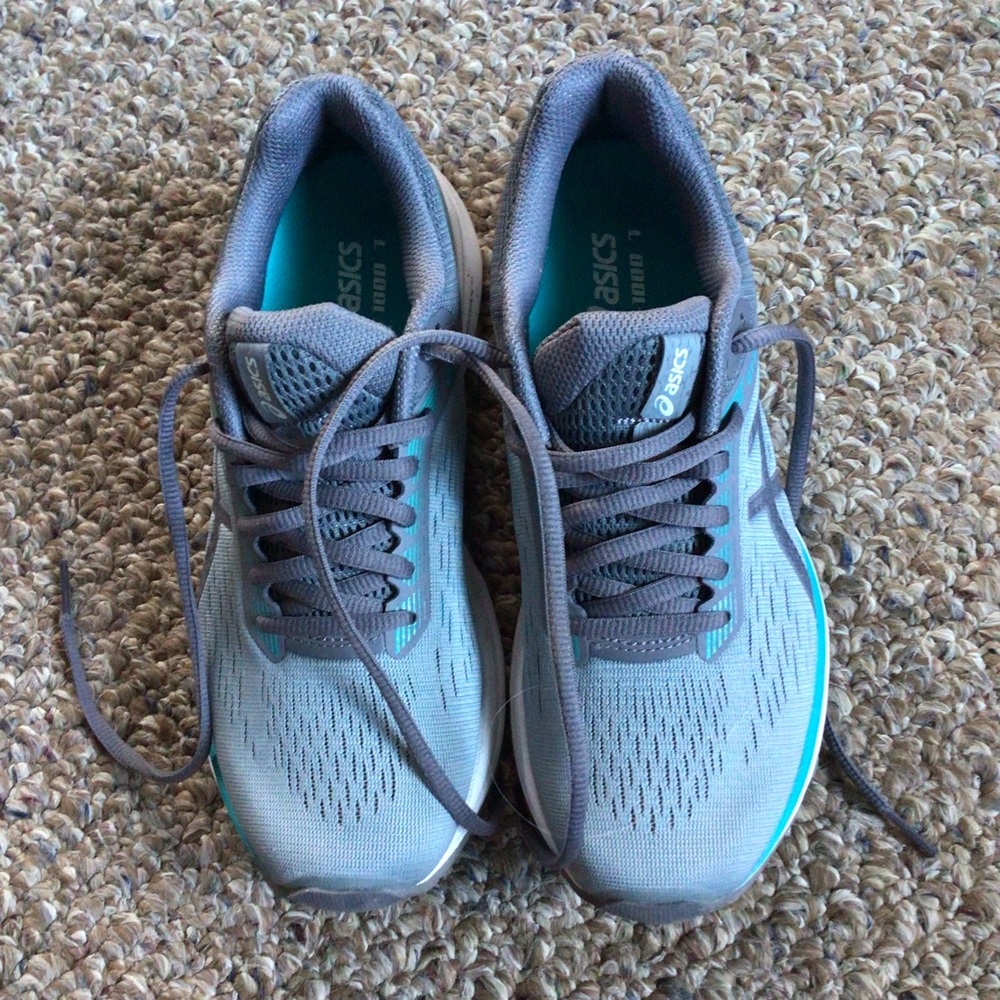 ASICS sneakers. Like new.